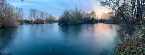 Today we had a little snow in Stanwell Moor, and